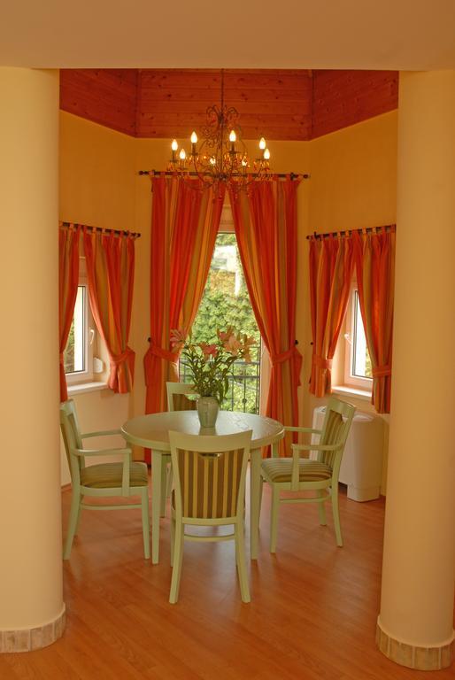Kalma Villa เฮวิซ ภายนอก รูปภาพ