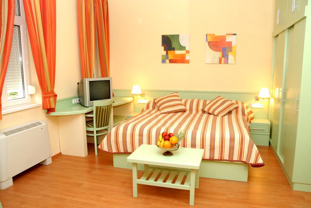 Kalma Villa เฮวิซ ภายนอก รูปภาพ